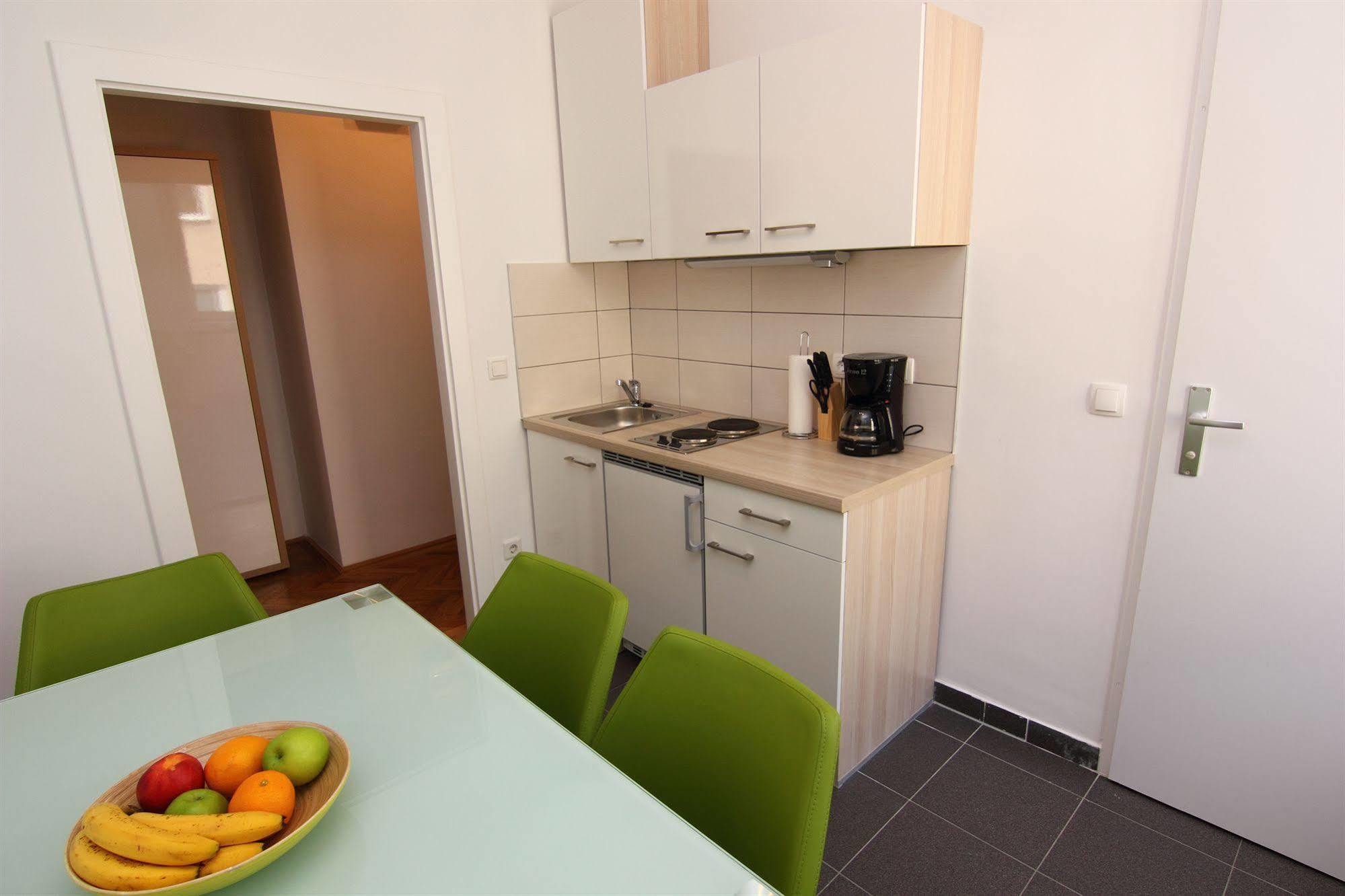 Kroellgasse I Contactless Check-in Appartement Wenen